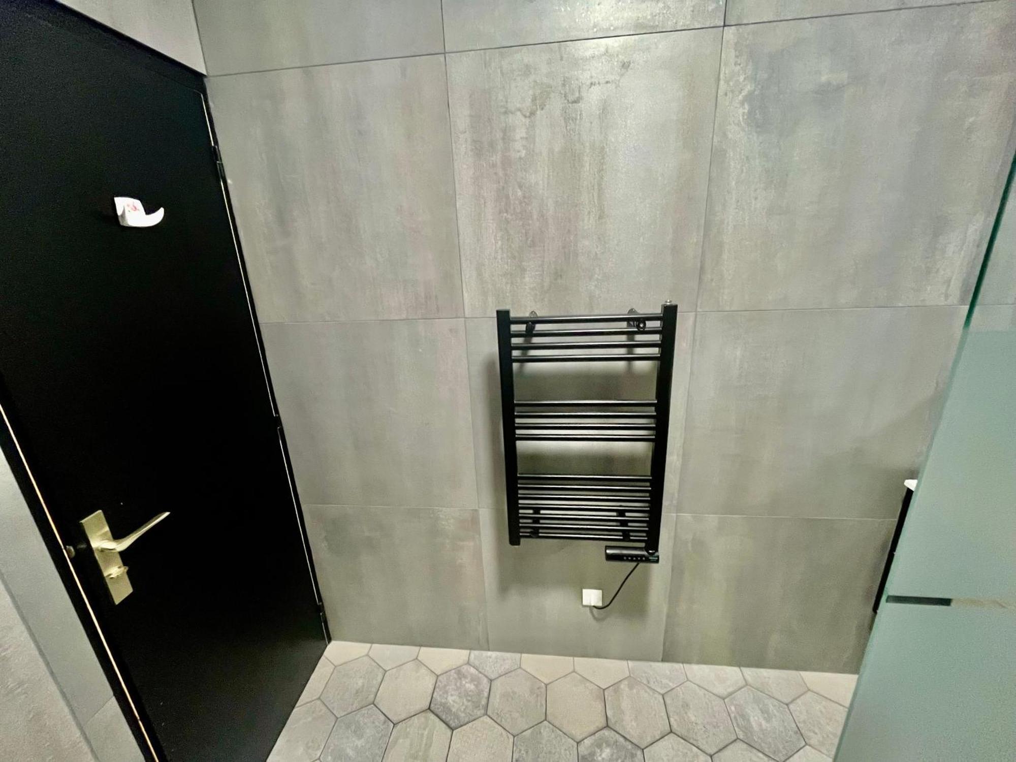 Apartament Le Borrigo Pick Up Airport Mentona Zewnętrze zdjęcie